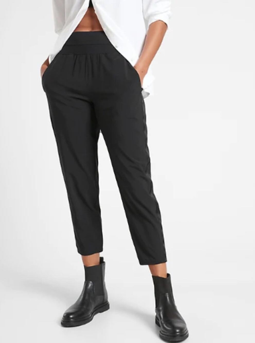 Athleta 8TALL black Nolita Slim Tapered Crop Pant legging lightweight comfort